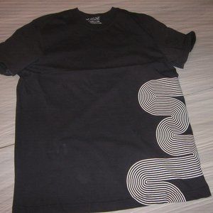 Joe Fresh Dark Blue Tee Shirt Size Medium $5.00 AS AN ADD ON
